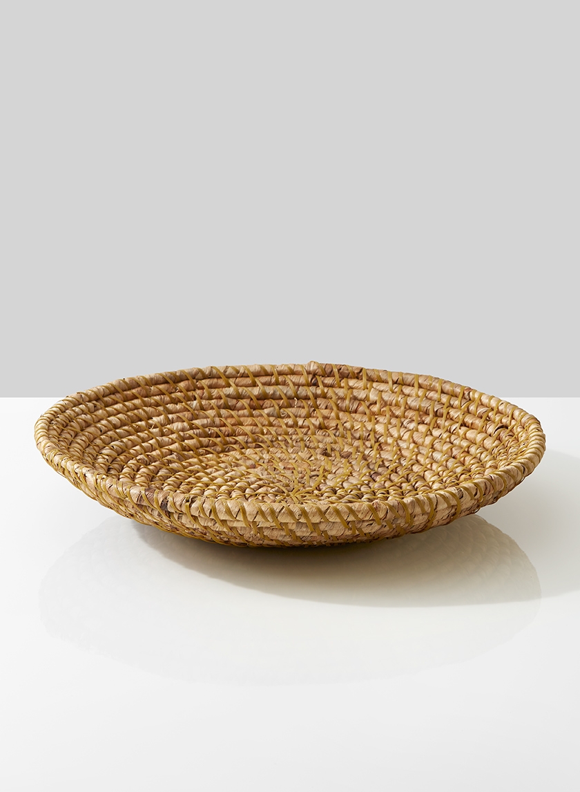 Senza Decorative wicker basket Water hyacinth Vintage large shallow bowl Coastal decor